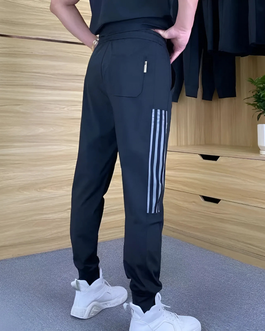 Conjunto de camiseta de manga corta y pantalón muy elástico®