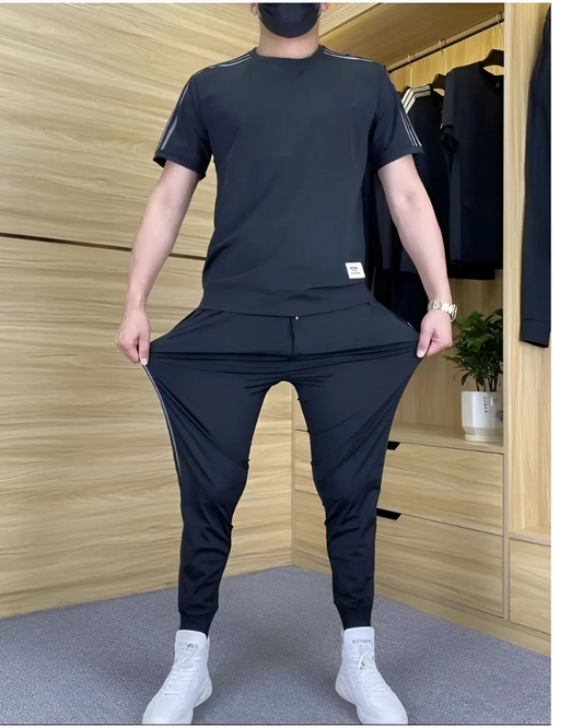 Conjunto de camiseta de manga corta y pantalón muy elástico®